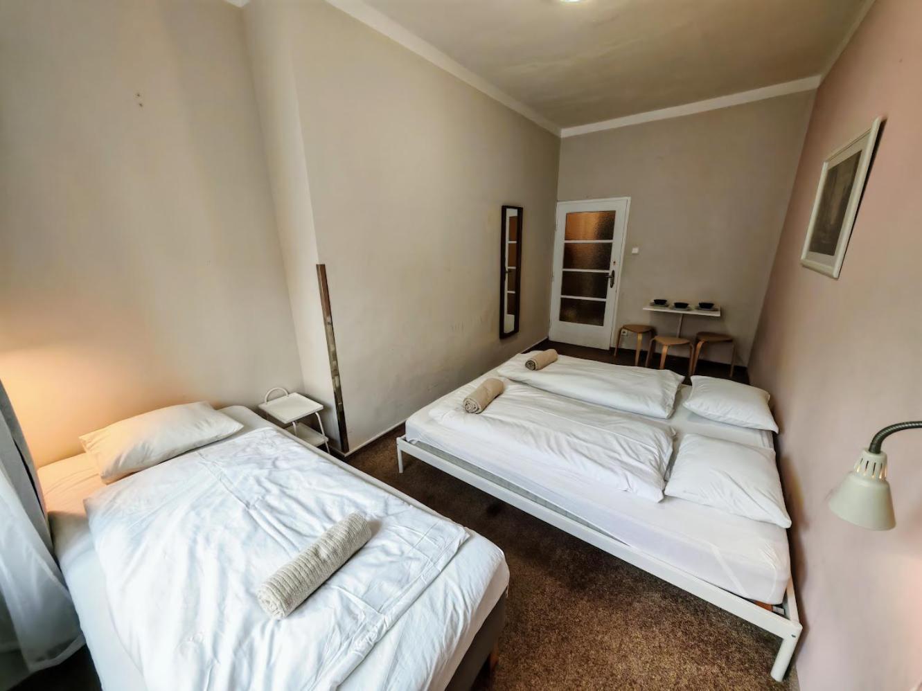 In Zizkov -301- Apartamento