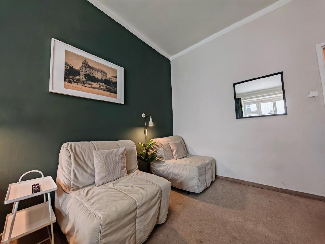 Apartamento In Zizkov -301-